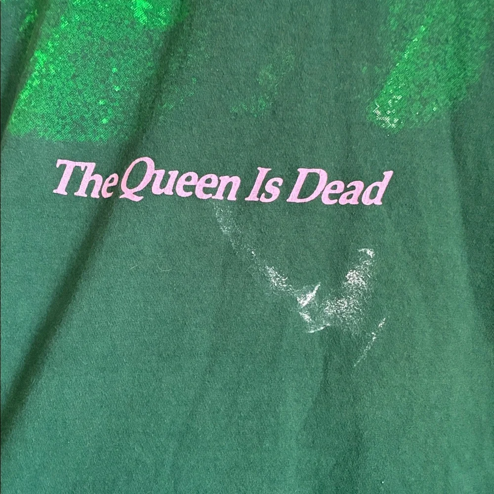 The Smiths Band Tee New Wave 80s The Queen is Dead Green/ Pink Graphic Tee - Picture 4 of 5